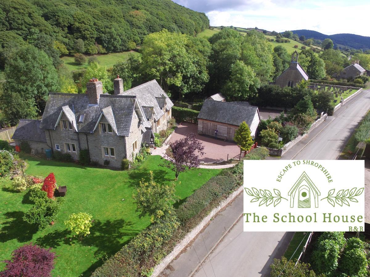 The School House B & B Bucknell  外观 照片